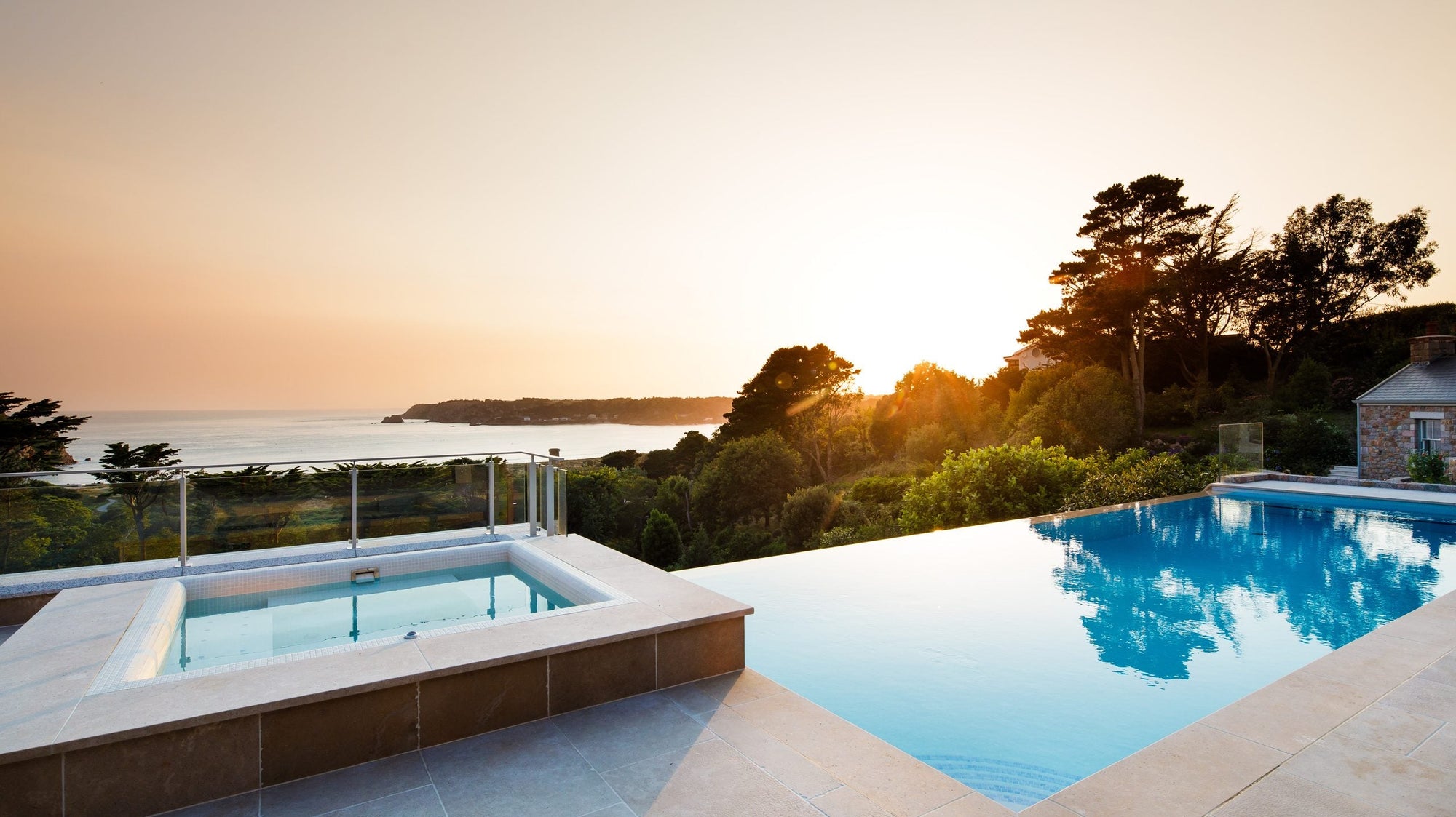 Luxury Poolside Design