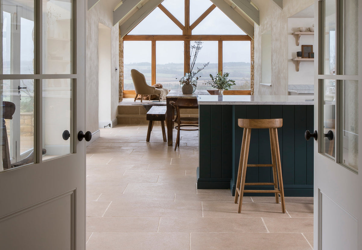 Cotswold Stones Collection