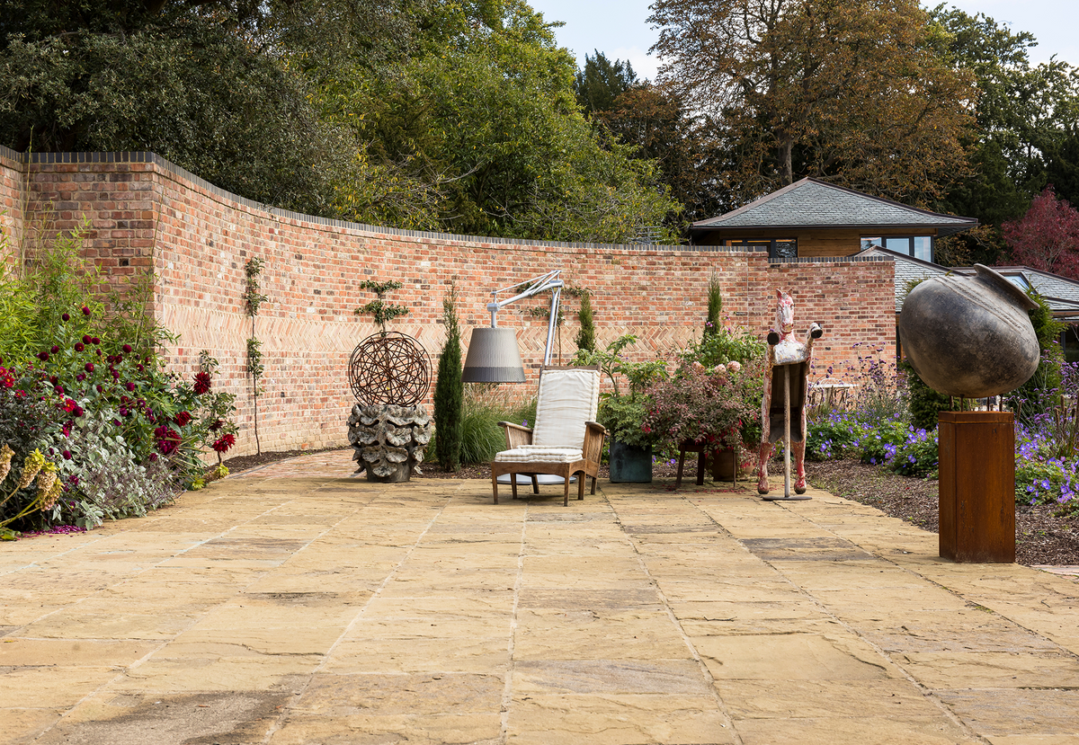 Hampledon Collection