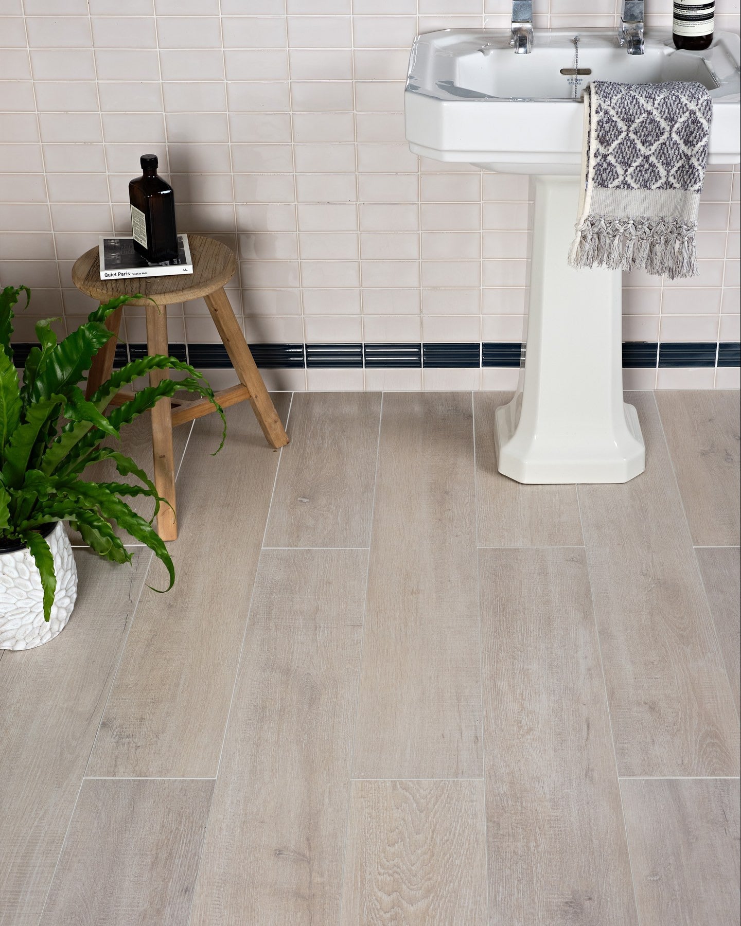 Franklin Porcelain Pearl