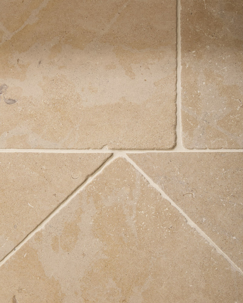 Lacock Limestone Tumbled Finish