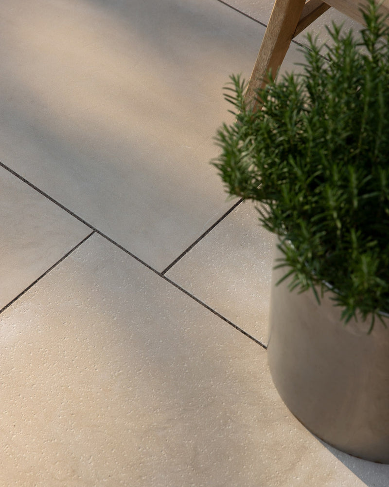Trafalgar Sandstone Etched