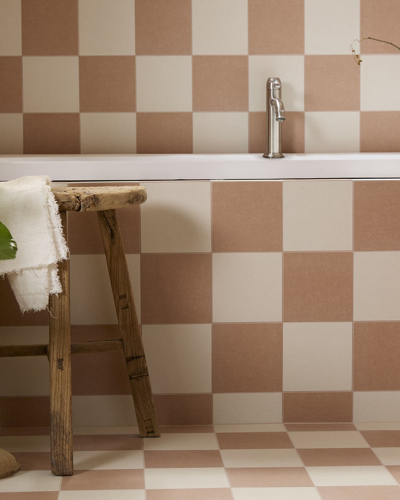 Aventuras Ecru Field Porcelain