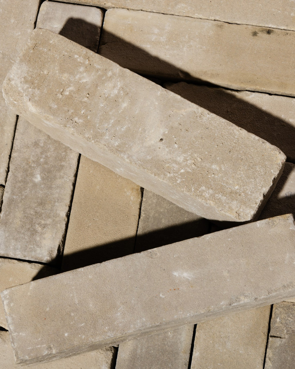 Flanders Buff Tumbled Clay Pavers