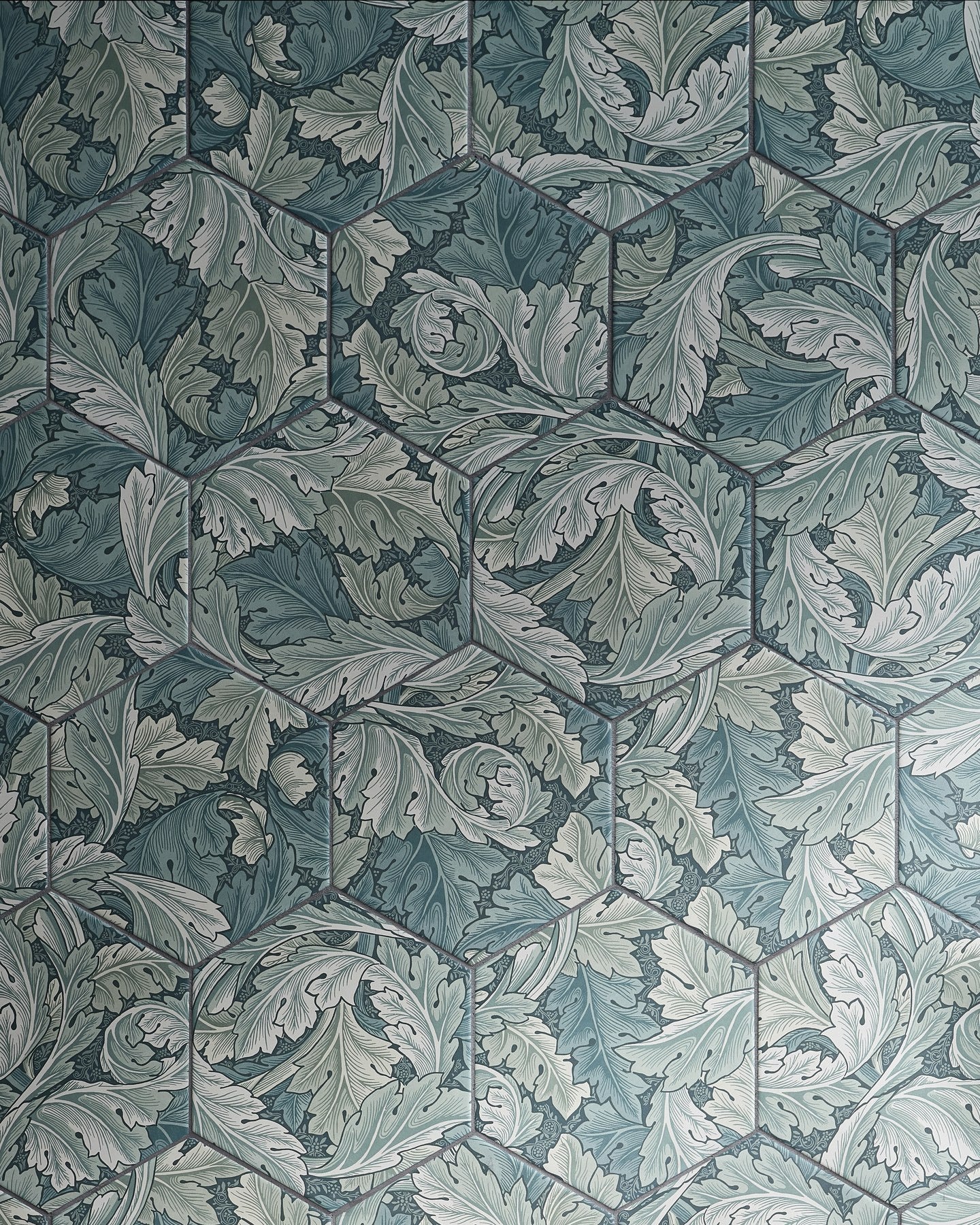 Folly Porcelain Moss Matt