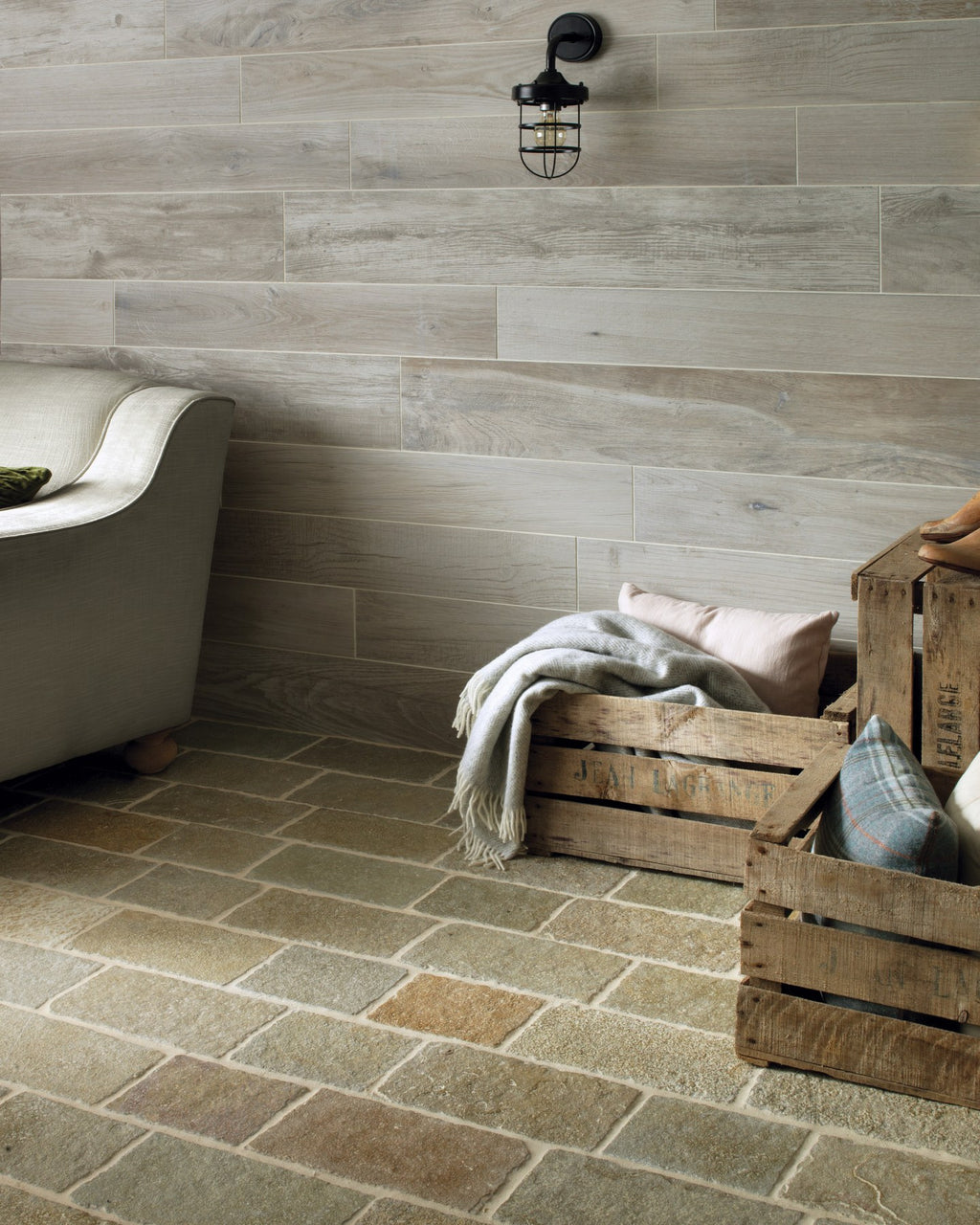 Trusloe Limestone Cobble Seasoned Finish