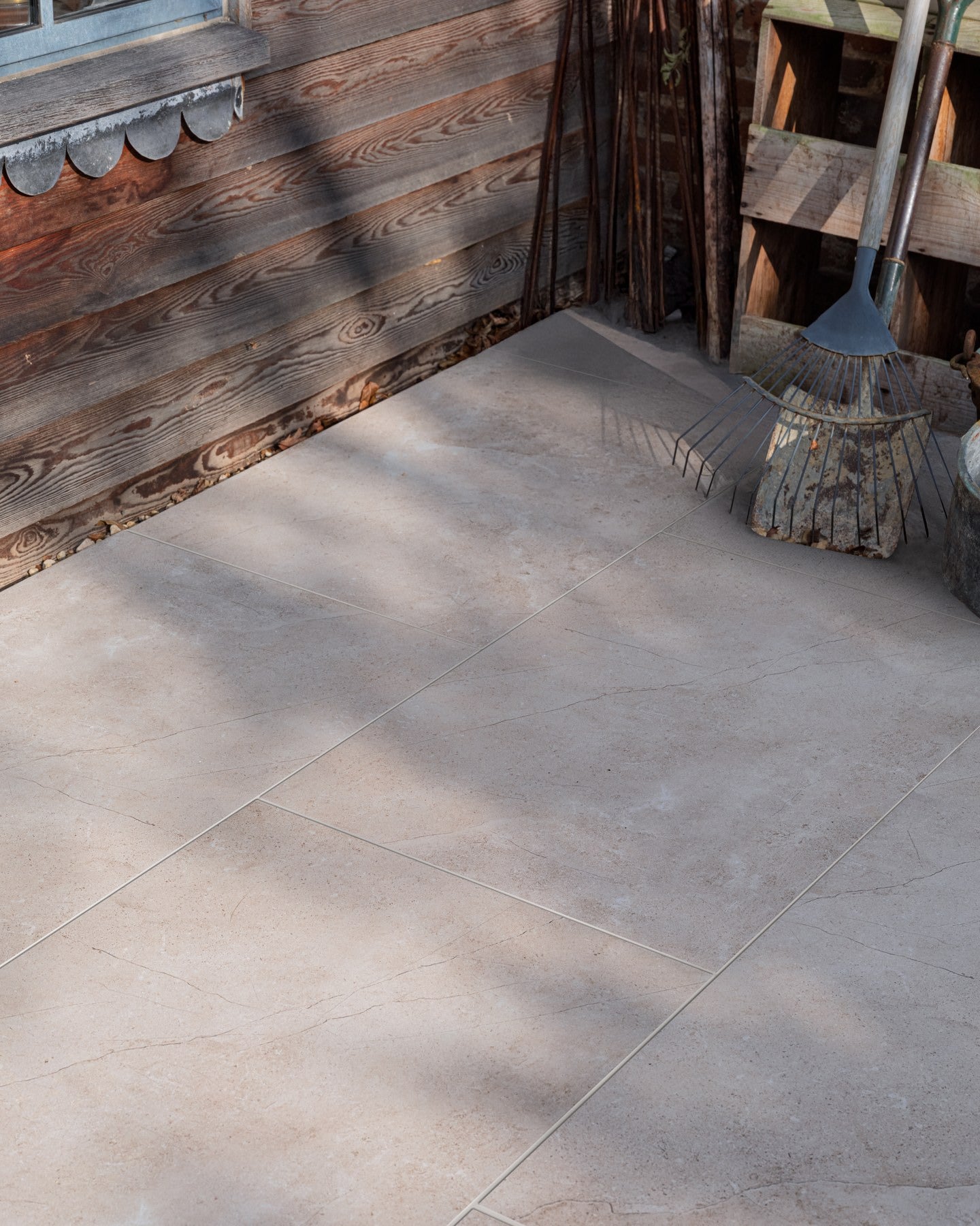 Winchester Porcelain Paving Textured