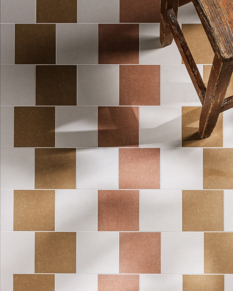 Aventuras Terracotta Field Porcelain|||aventuras-ecru-field-porcelain, aventuras-ochre-field-porcelain