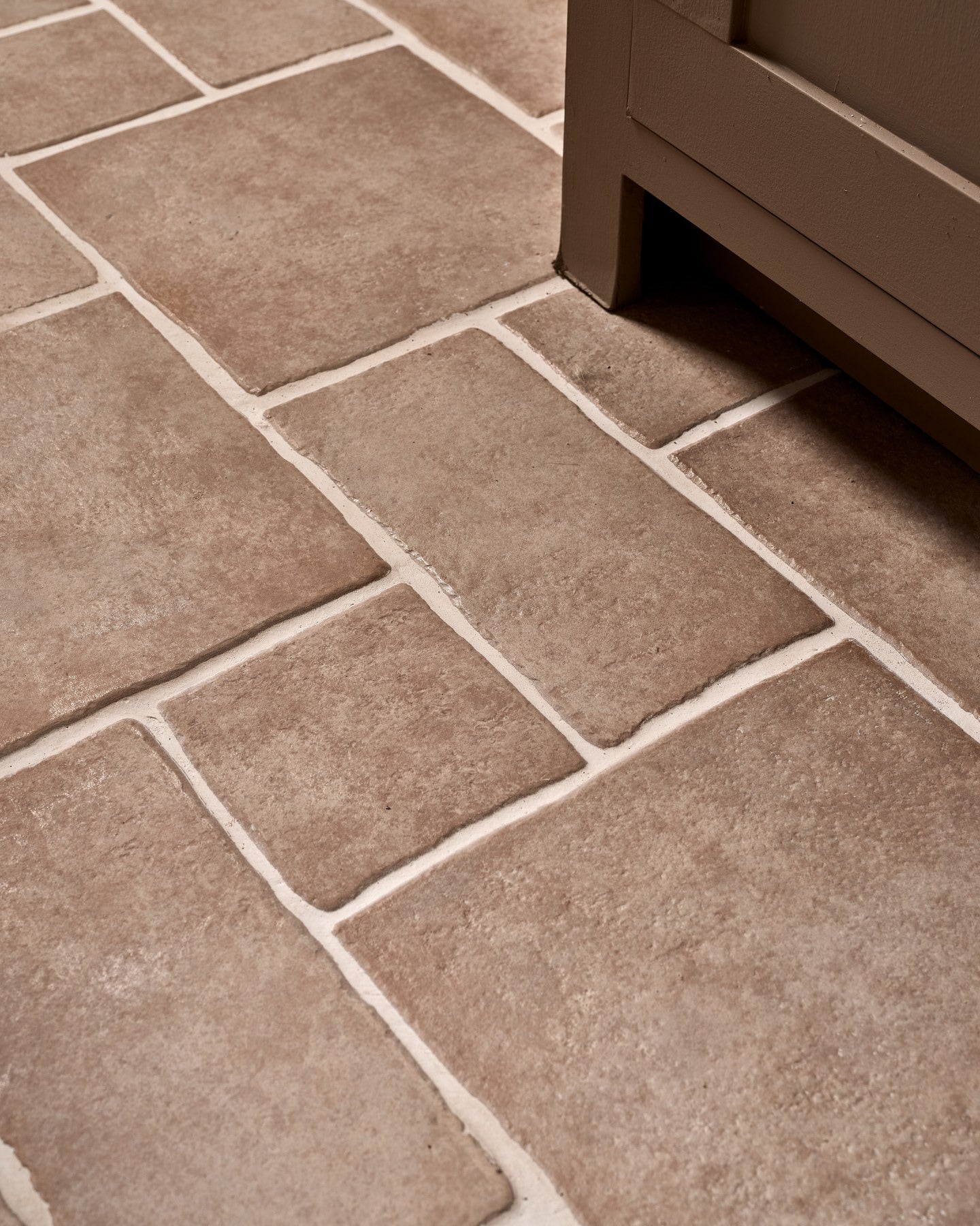 Hacienda Porcelain Chalk