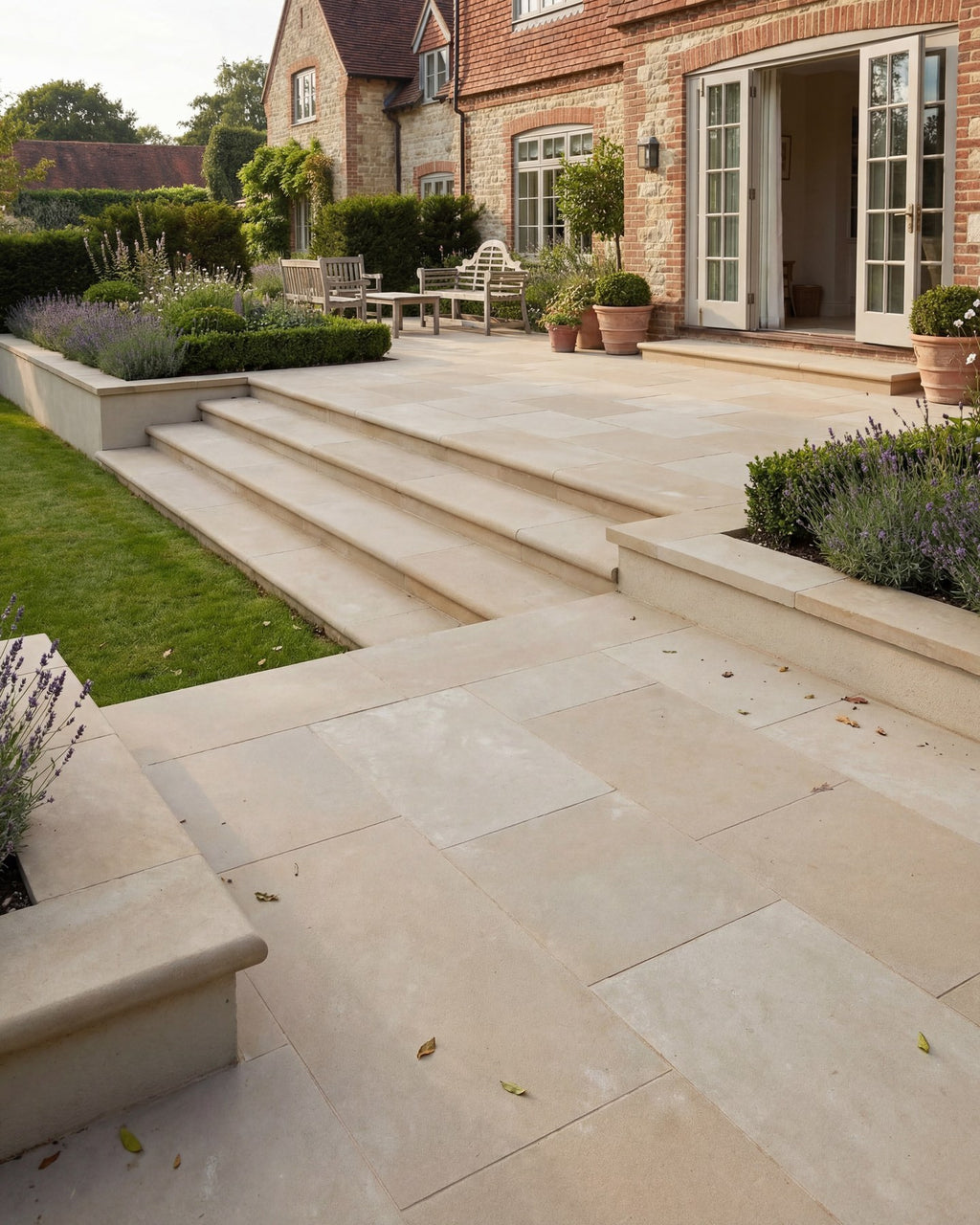 Trafalgar Sandstone Etched