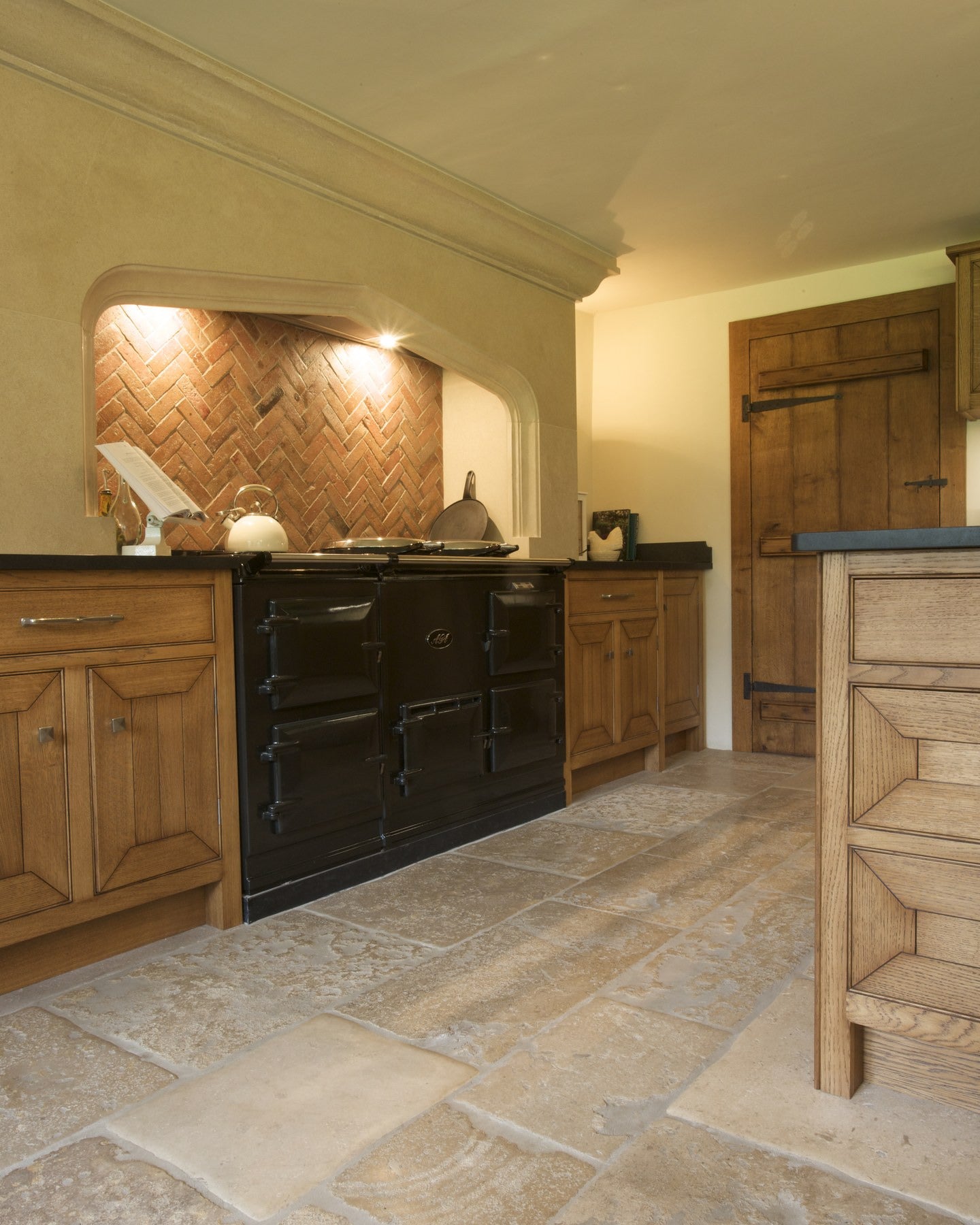 Vieux Bourgogne Limestone Artisan Antiqued Finish