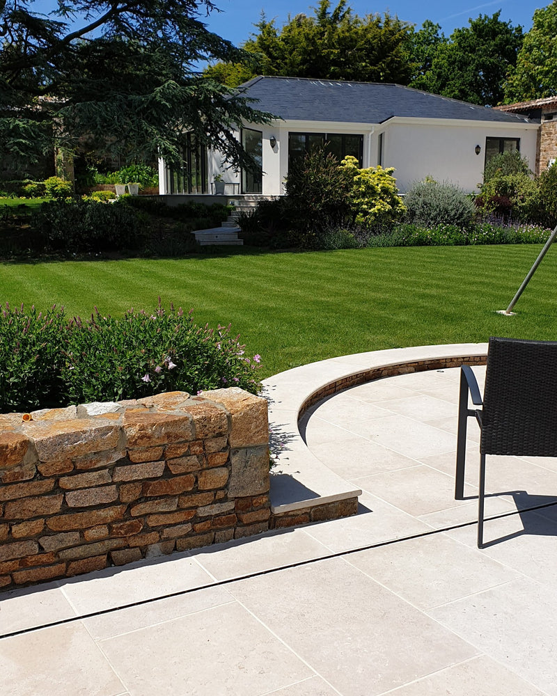 Wychwood Limestone Dry Etched Slab