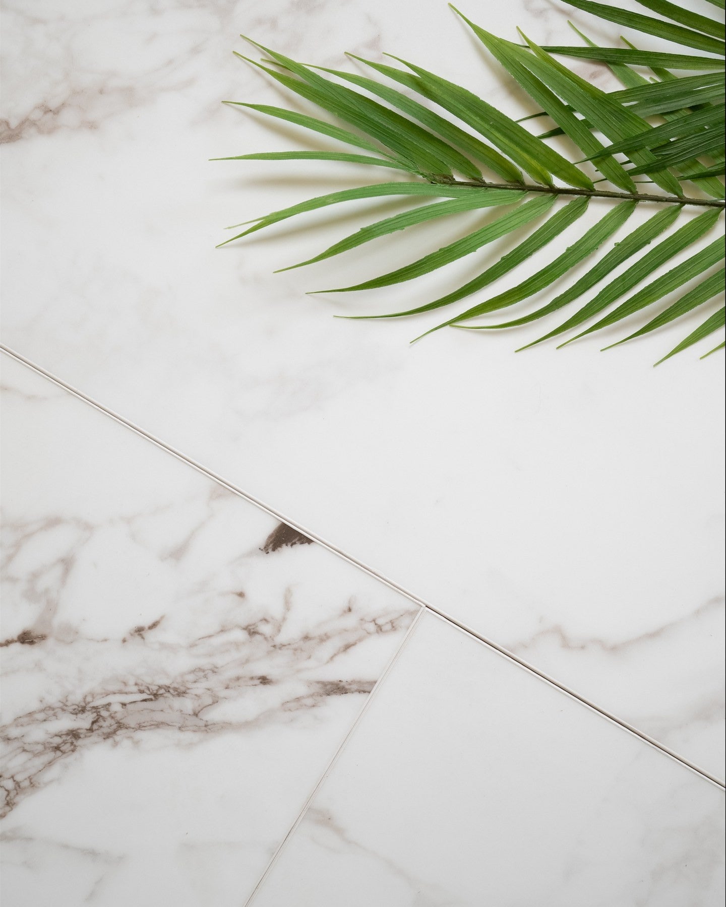 Michelangelo Minérale Pure Matt Click Tile