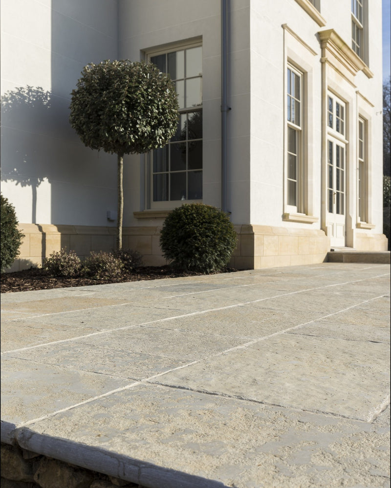 Trusloe Limestone Seasoned Bullnose Coping
