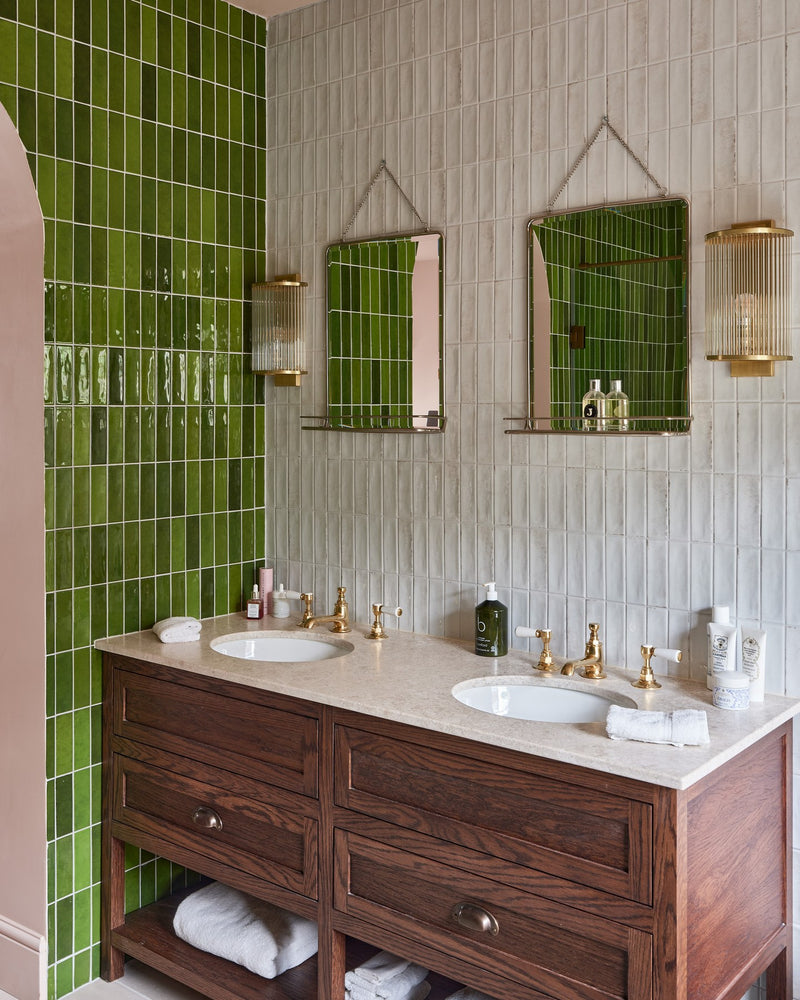 Petite Porcelain Gloss Olive|Credit: Clodagh McKenna|petite-porcelain-gloss-white