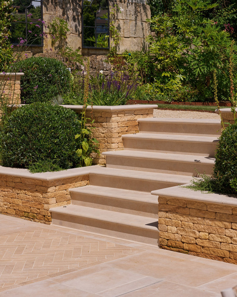 Buscot Limestone Paving Tumbled & Etched Finish||buscot-limestone-parquet-tumbled-and-etched-finish