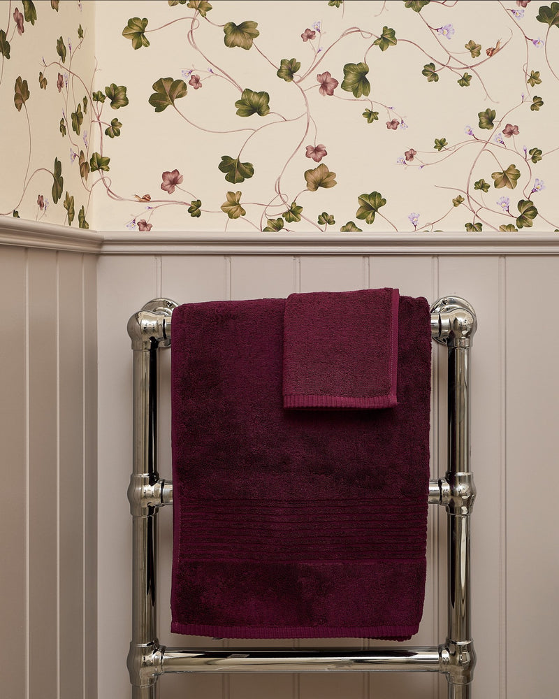 Cotehele Porcelain Beige||Bathroom design, installation and photography by Simply Bathrooms (Surrey) Ltd.|
