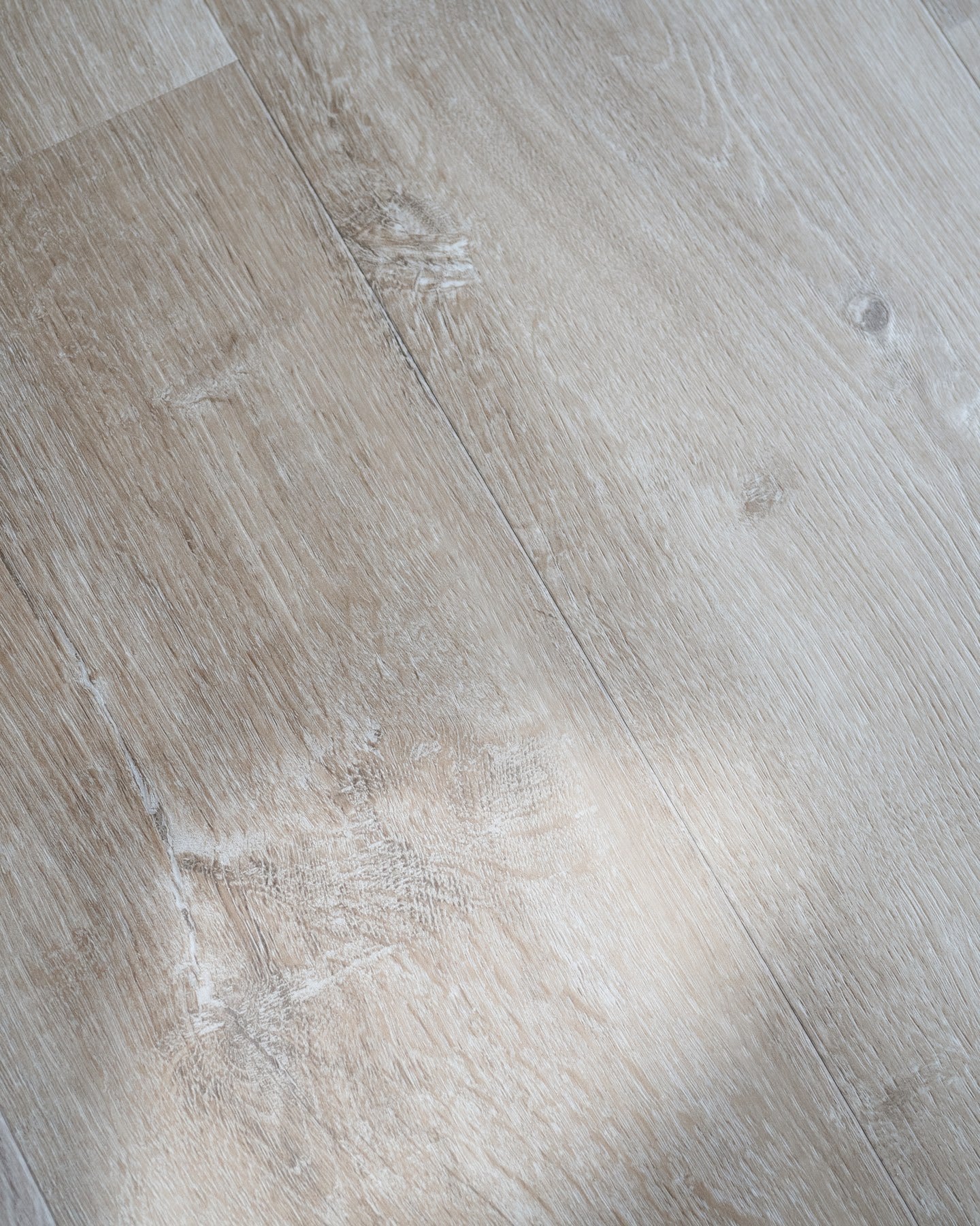 Ashurst Minérale Plank Click Tile