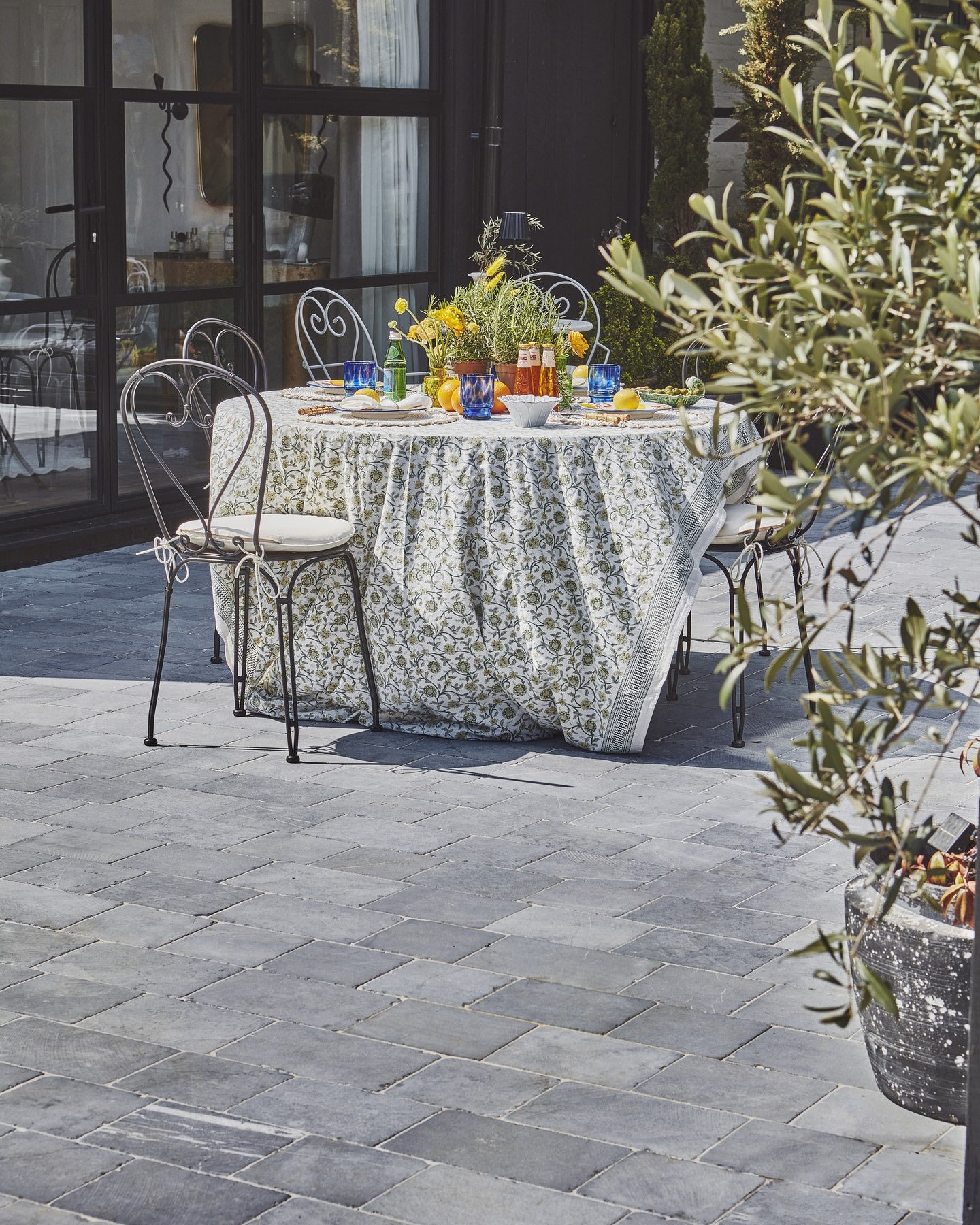 Wexford Limestone Cobble Tumbled Finish