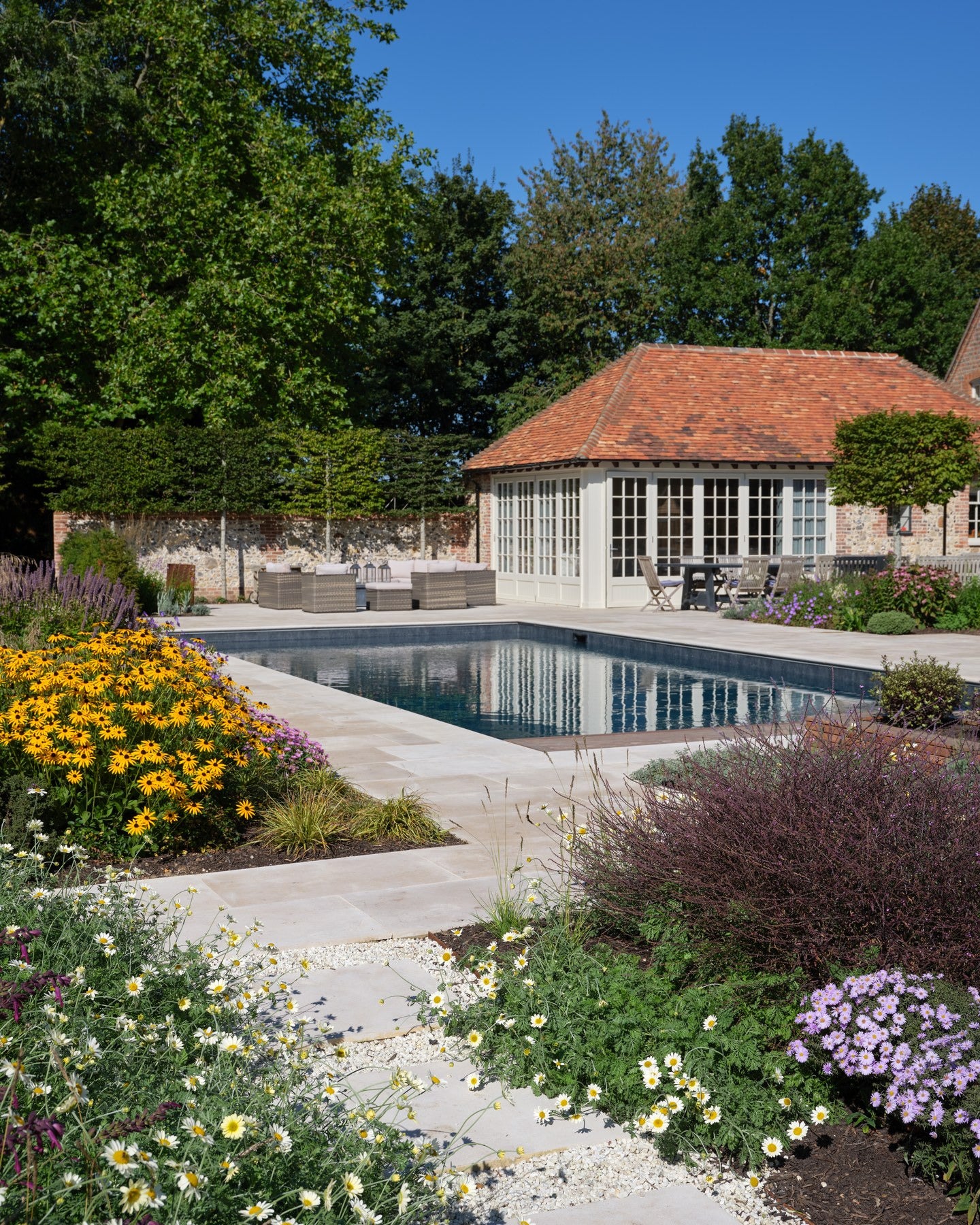 Buscot Limestone Etched Paving