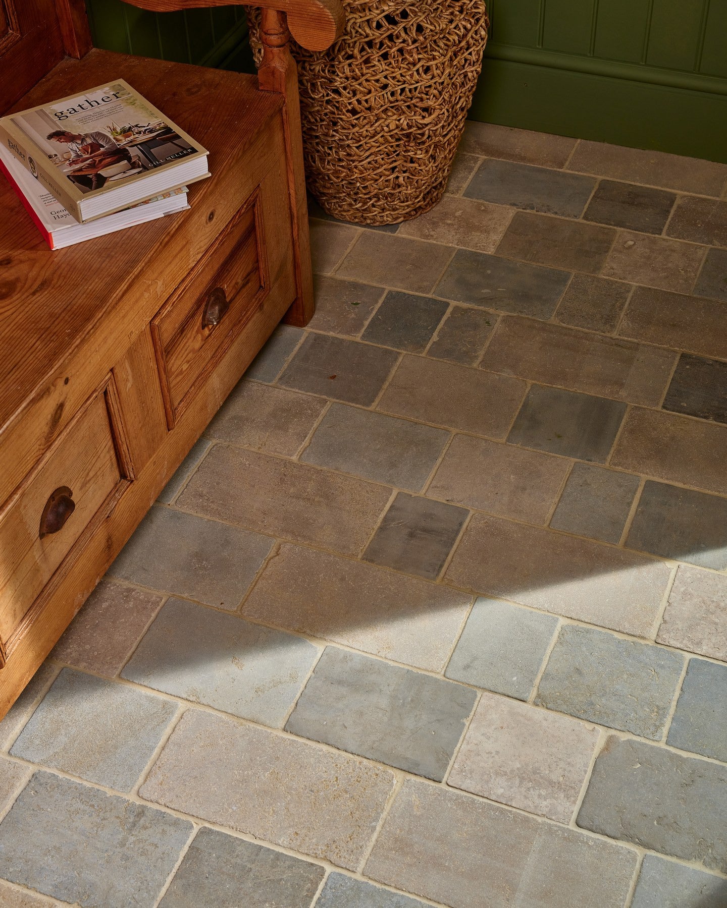 Castilan Limestone Cobbles Tumbled