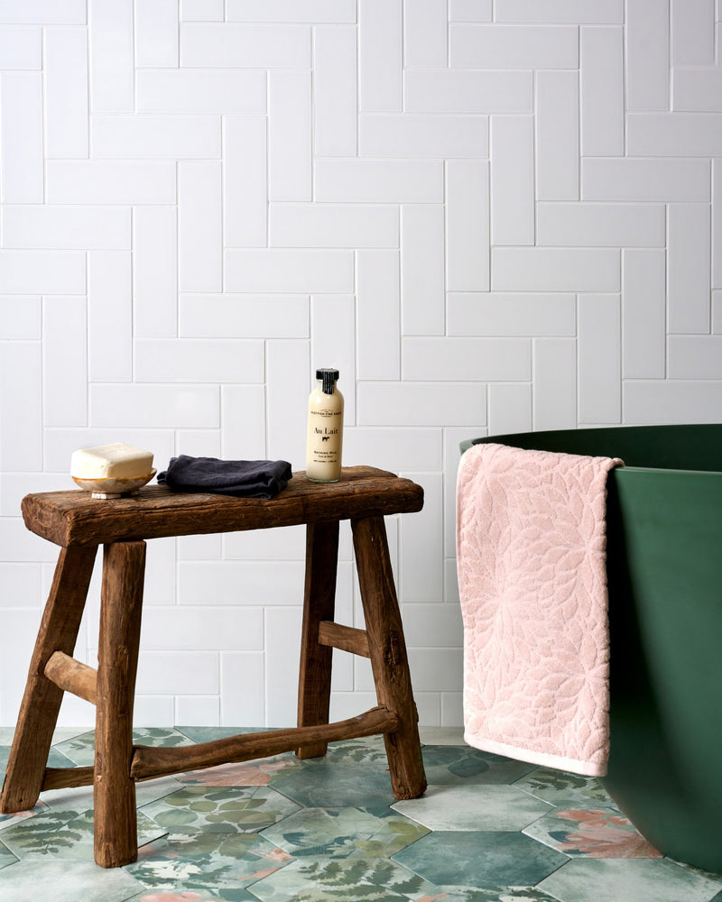 Chic Ceramic White|Credit: Spaces by Design|woodland-glade-porcelain