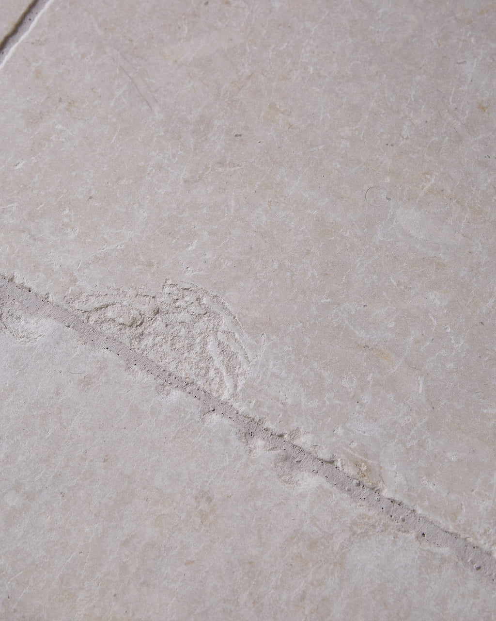 Chateau Limestone Tumbled