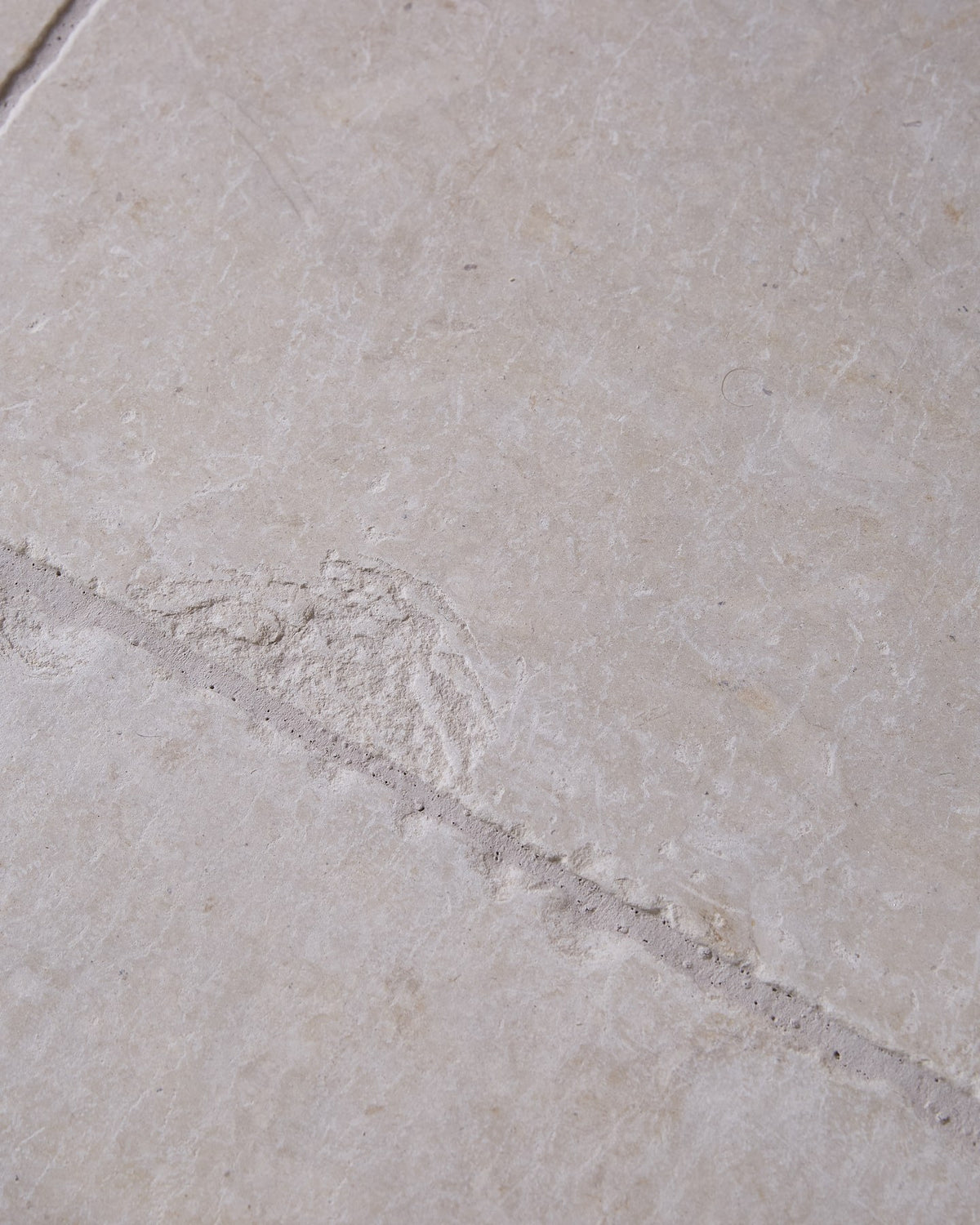 Chateau Limestone Tumbled