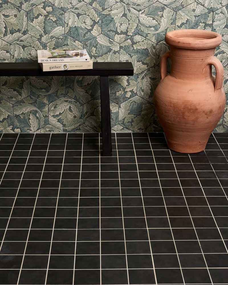 Victorian Style™ Porcelain Anthracite Field||folly-moss-porcelain-hex-melange