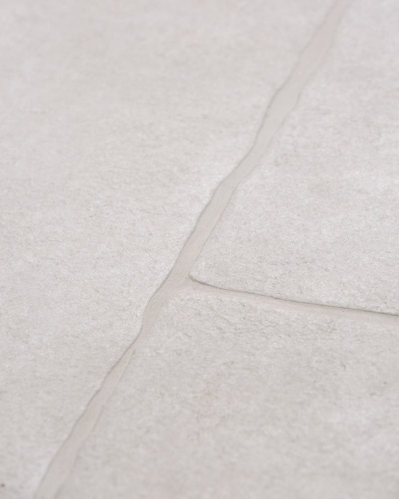 Wychwood Claire Porcelain Paving Textured