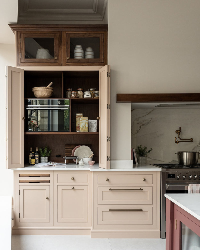 Dorset Porcelain White|Credit: Harvey Jones Kitchens