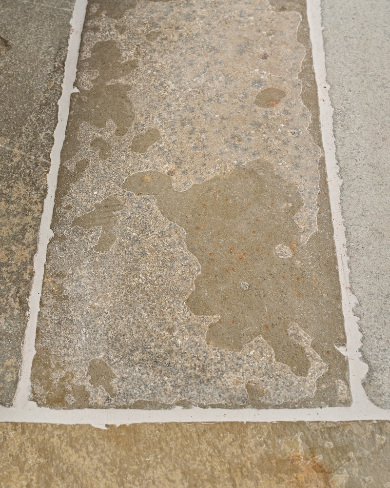Old Paris Limestone Seasoned Finish