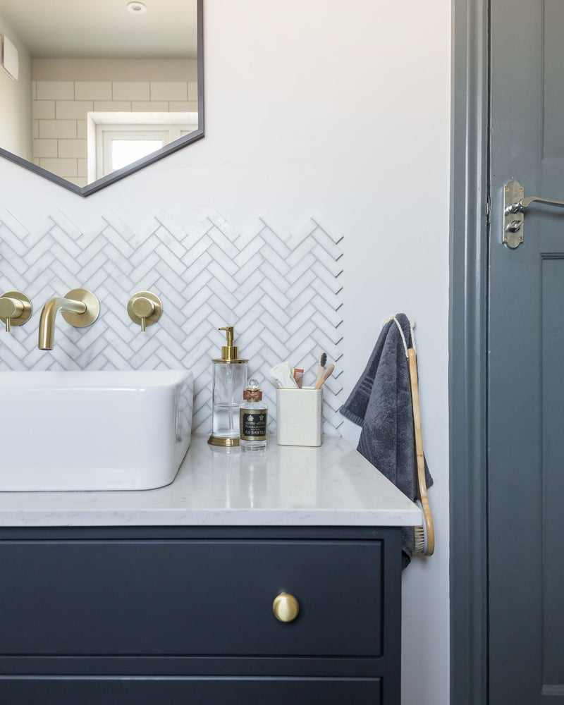 Long Island Marble Herringbone Mosaic