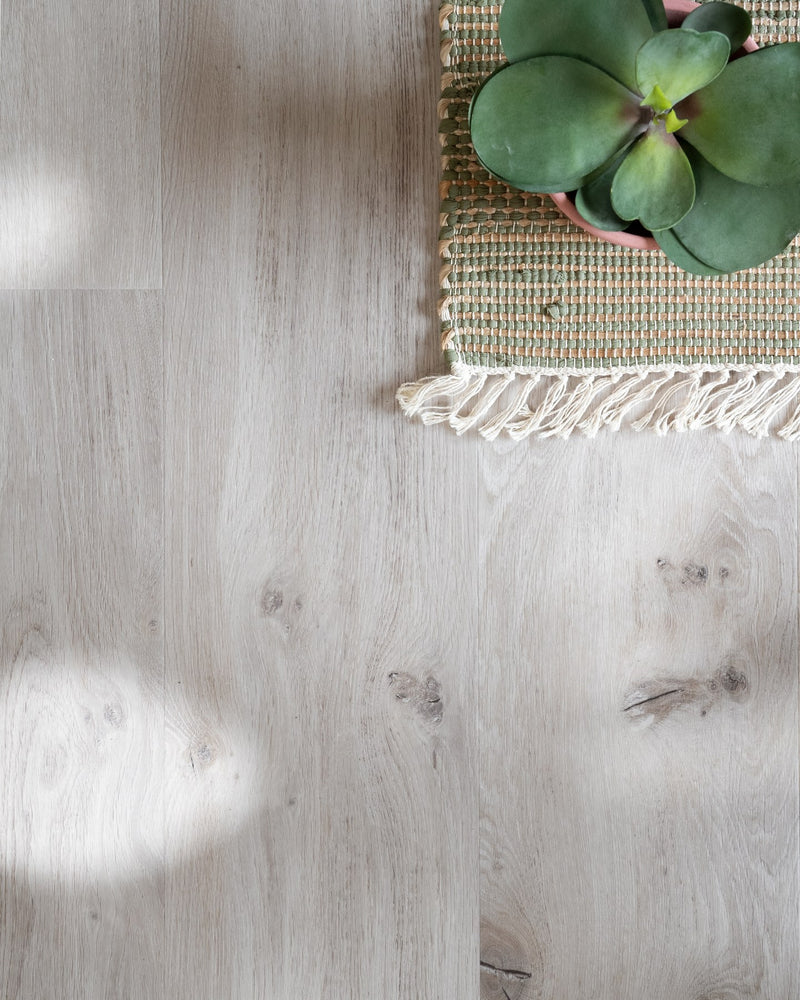 Lyndhurst Minérale Plank Click Tile