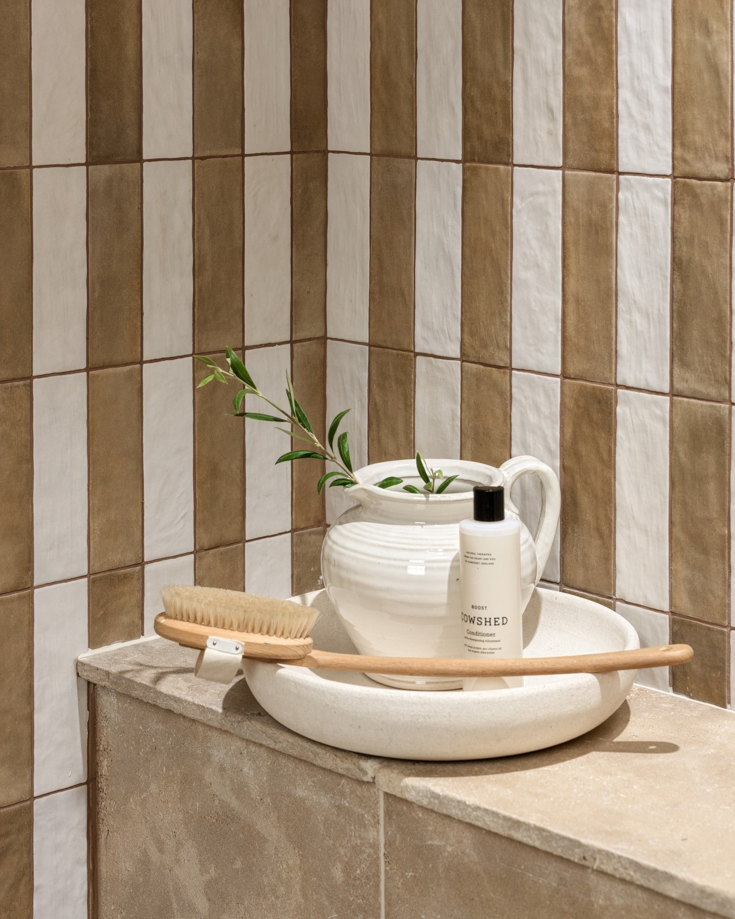 Oasis Veloute Ceramic Tan Matt