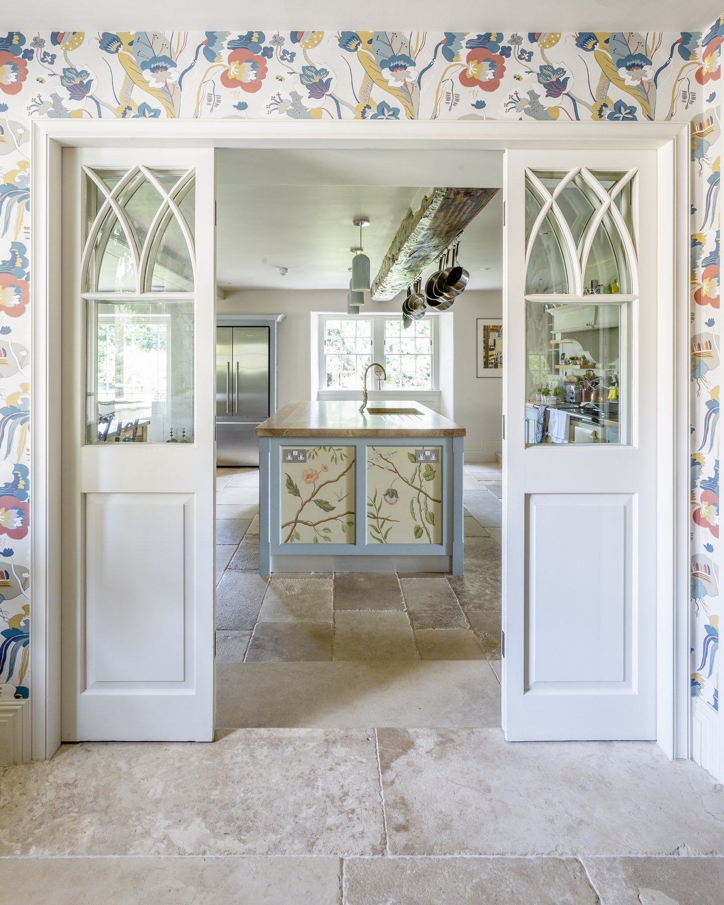 Vieux Bourgogne Limestone Ancient Finish