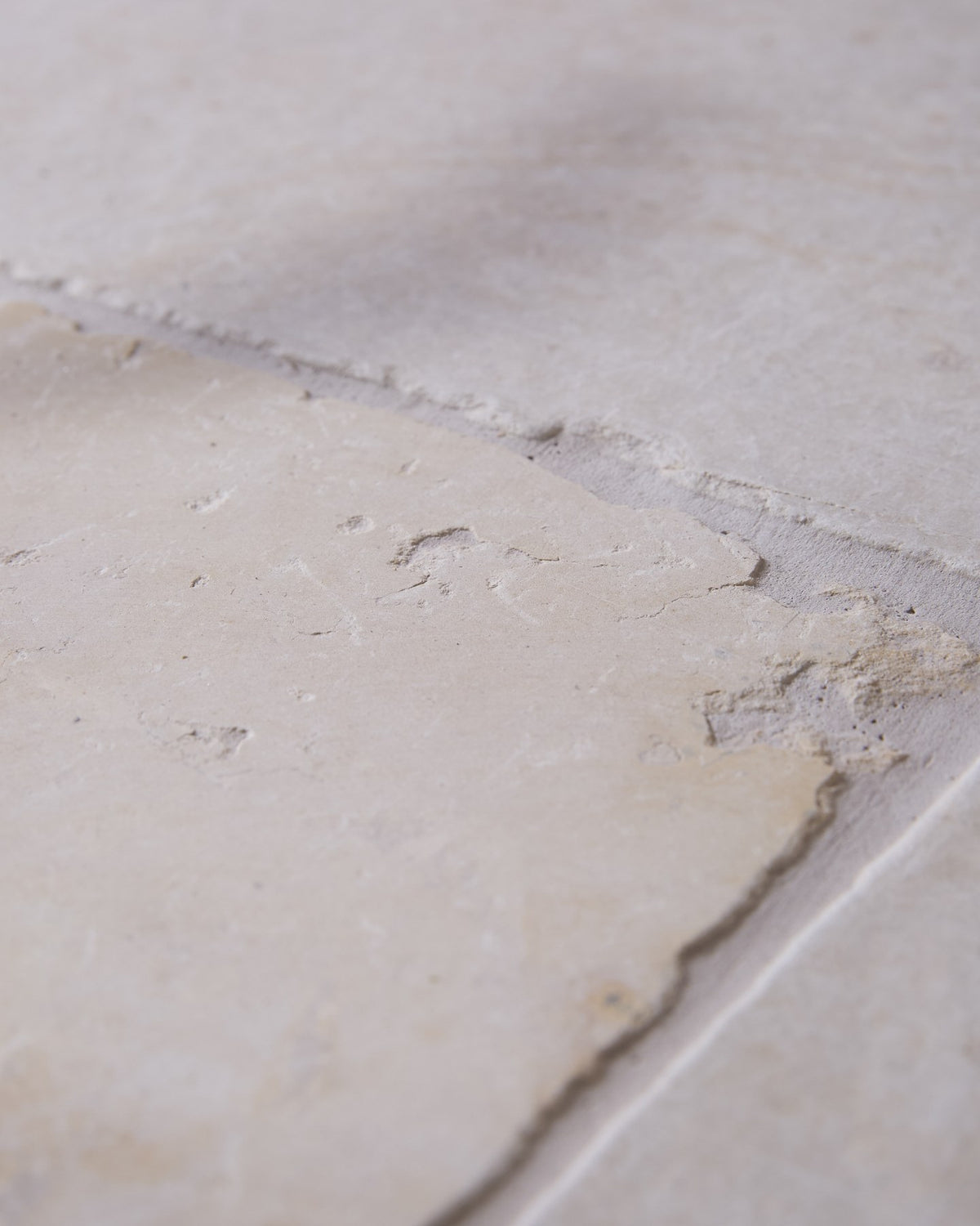 Chateau Limestone Tumbled