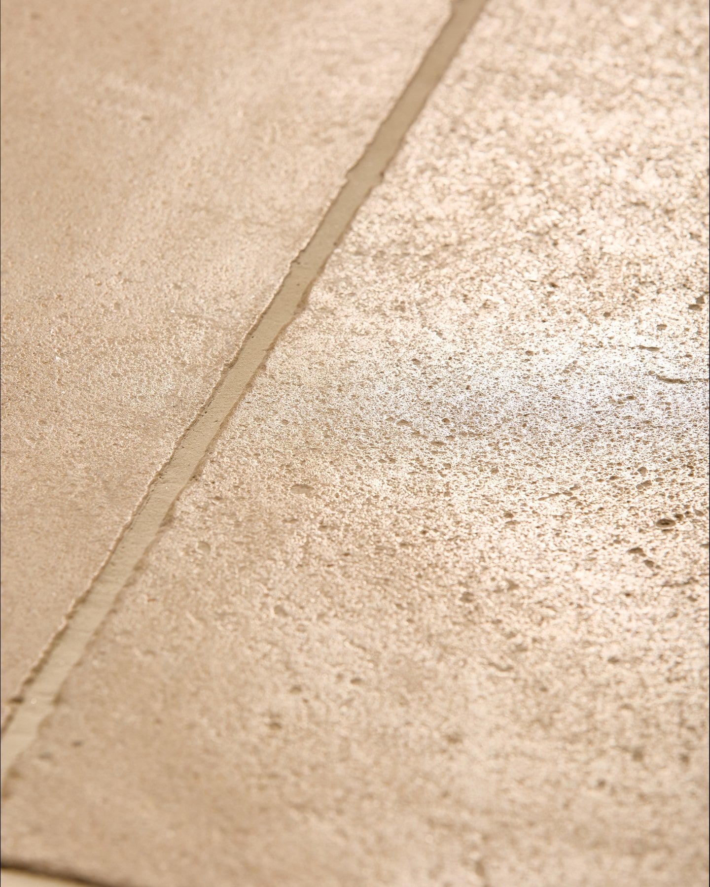 Lacock Limestone Tumbled Finish