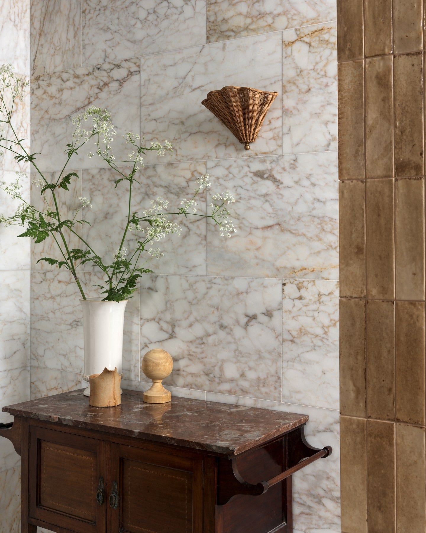 Foundry Novo Porcelain Beige