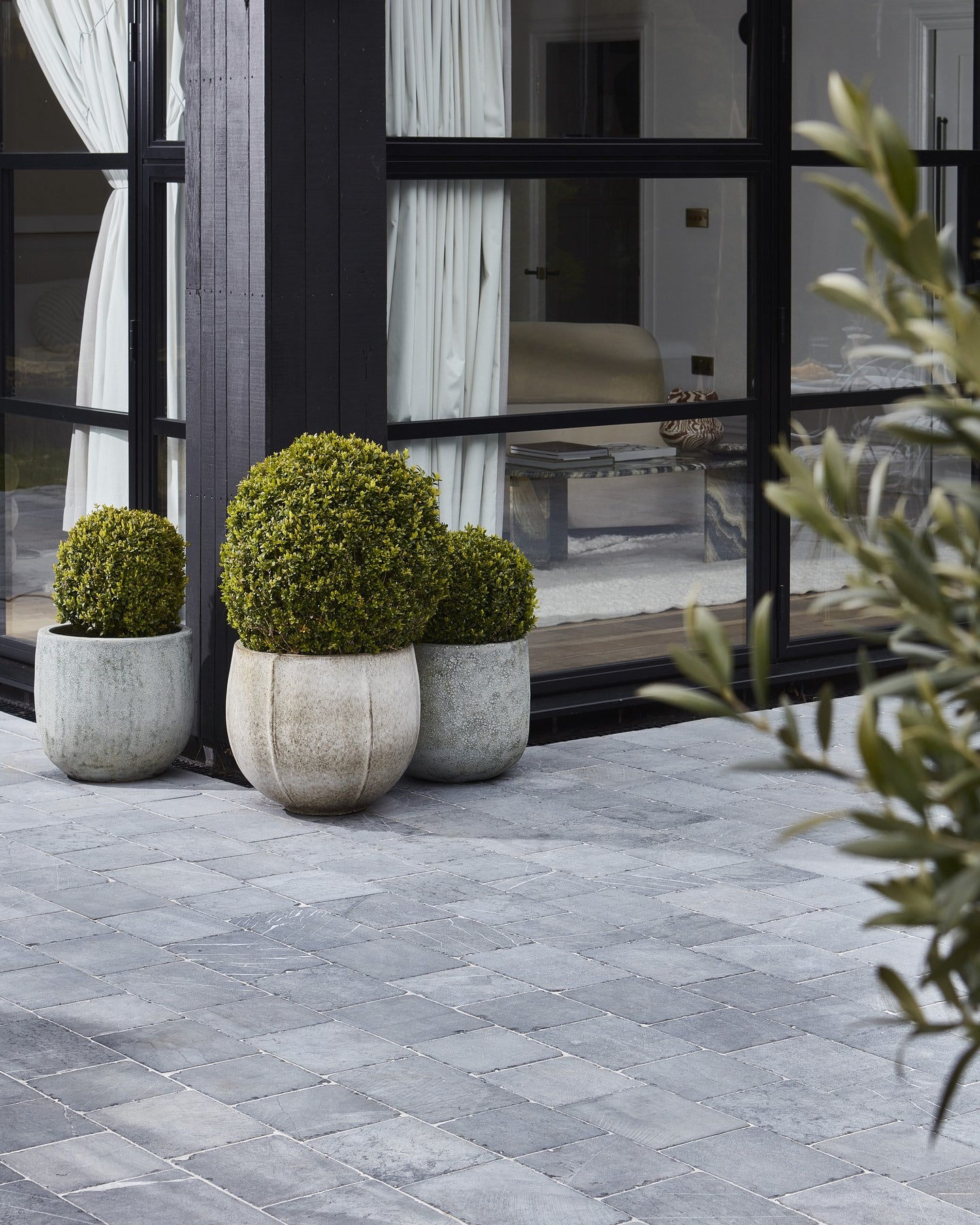 Wexford Limestone Cobble Tumbled Finish