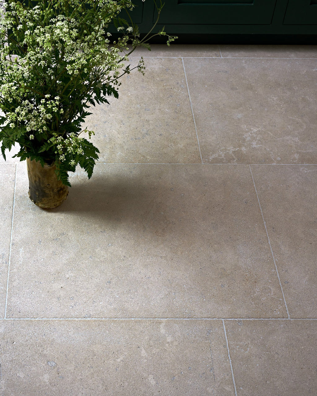 Wychwood Limestone Velvet Finish