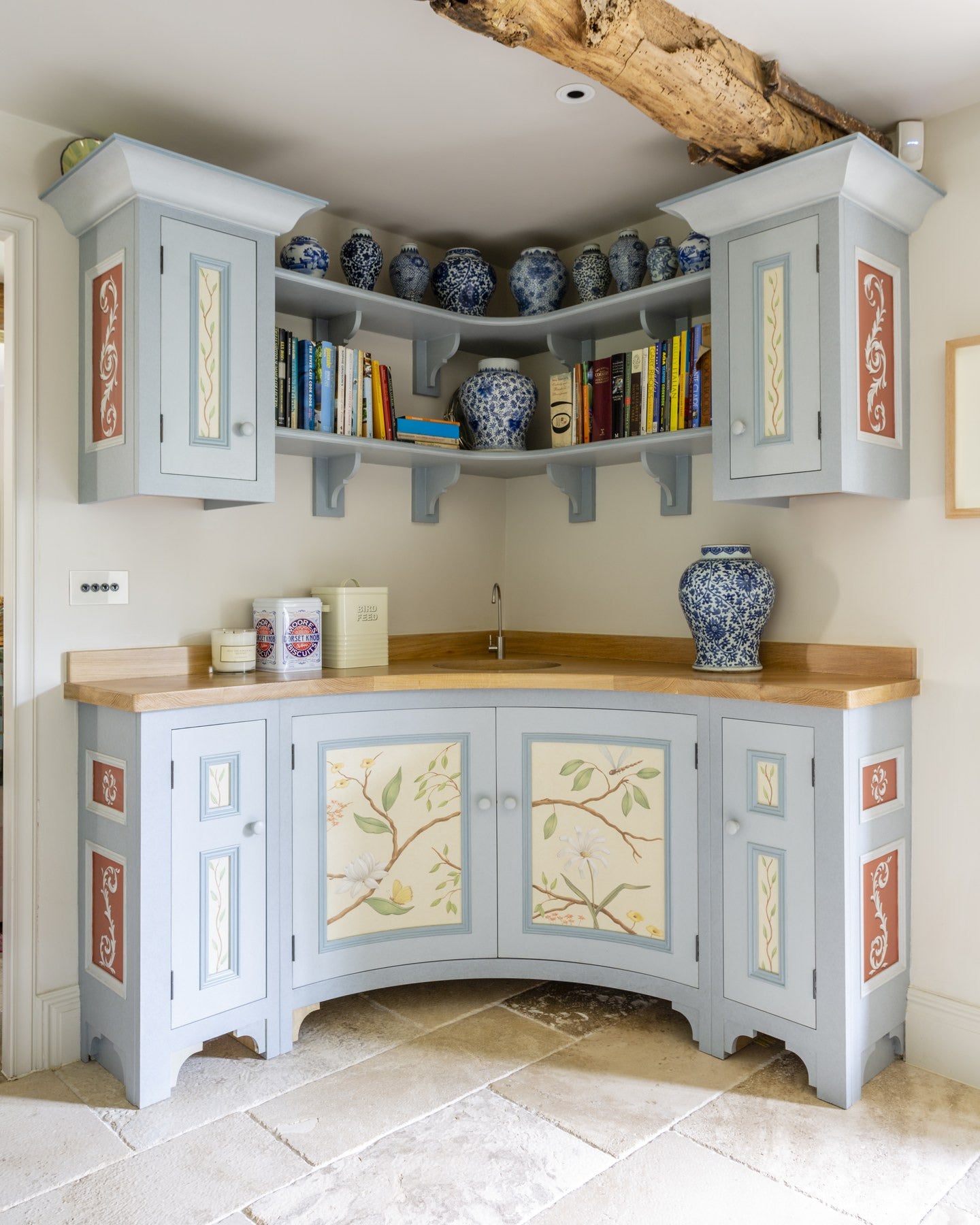 Vieux Bourgogne Limestone Ancient Finish