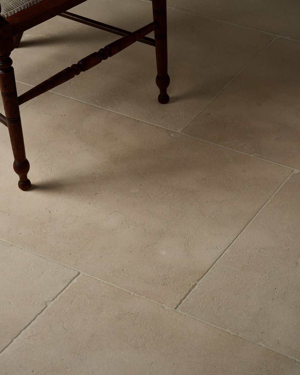 Bergamo Limestone Lightly Seasoned Finish
