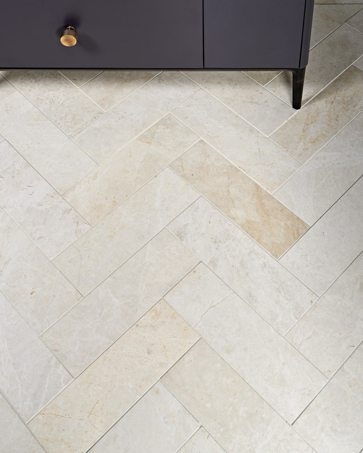 Folio Marble Honed Finish