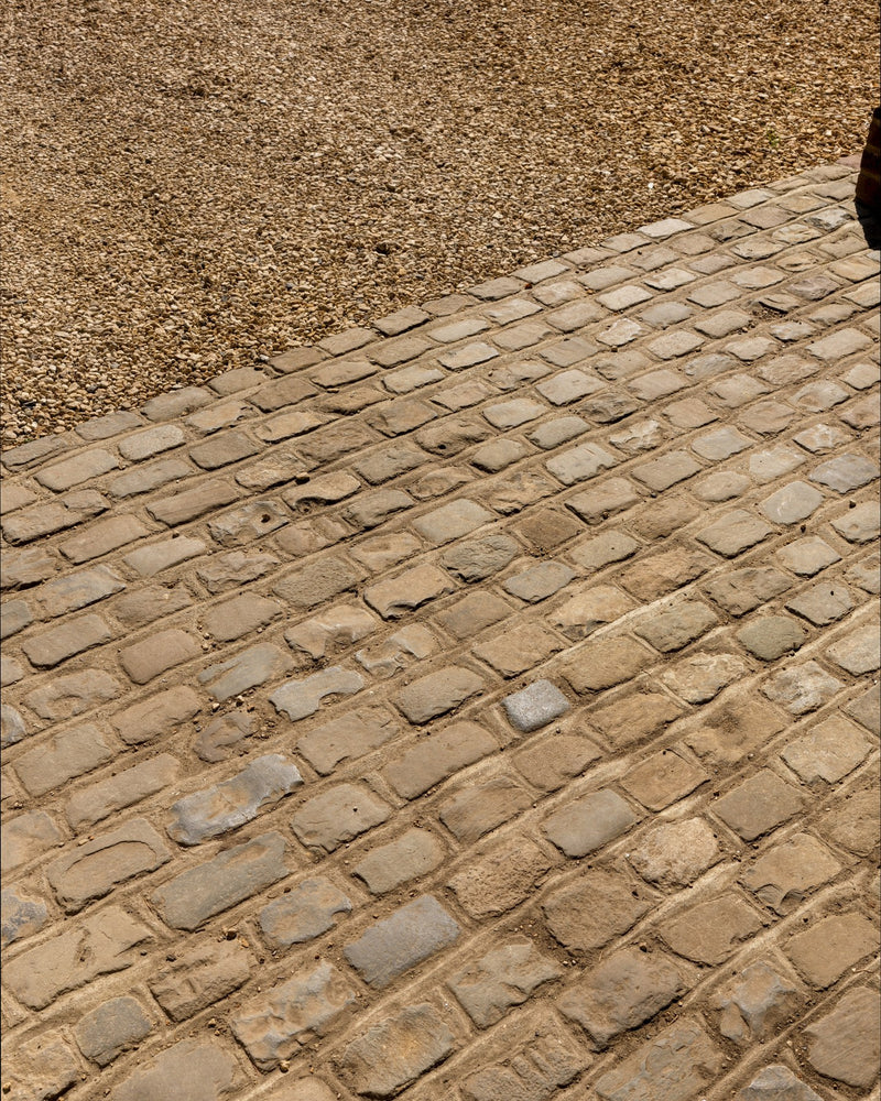 Windsor Sandstone Cobble Reclaimed & Sawn