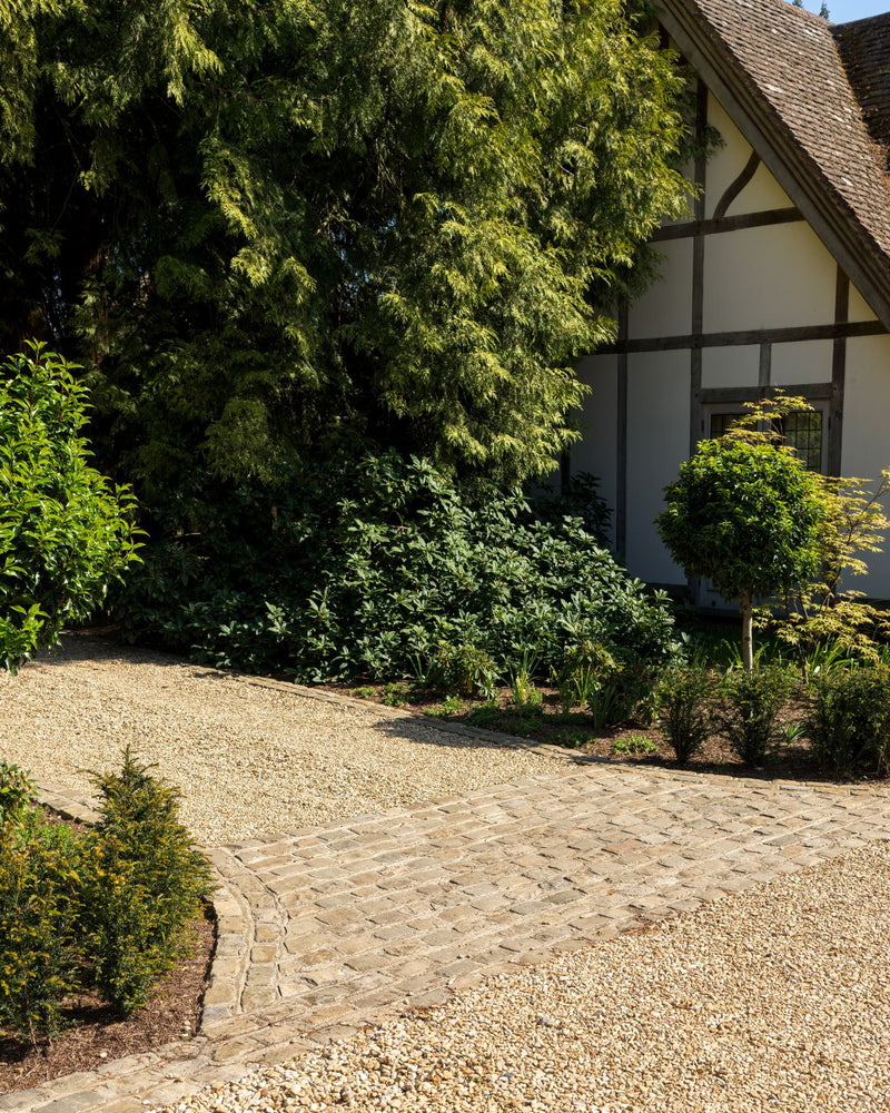 Windsor Sandstone Cobble Reclaimed & Sawn