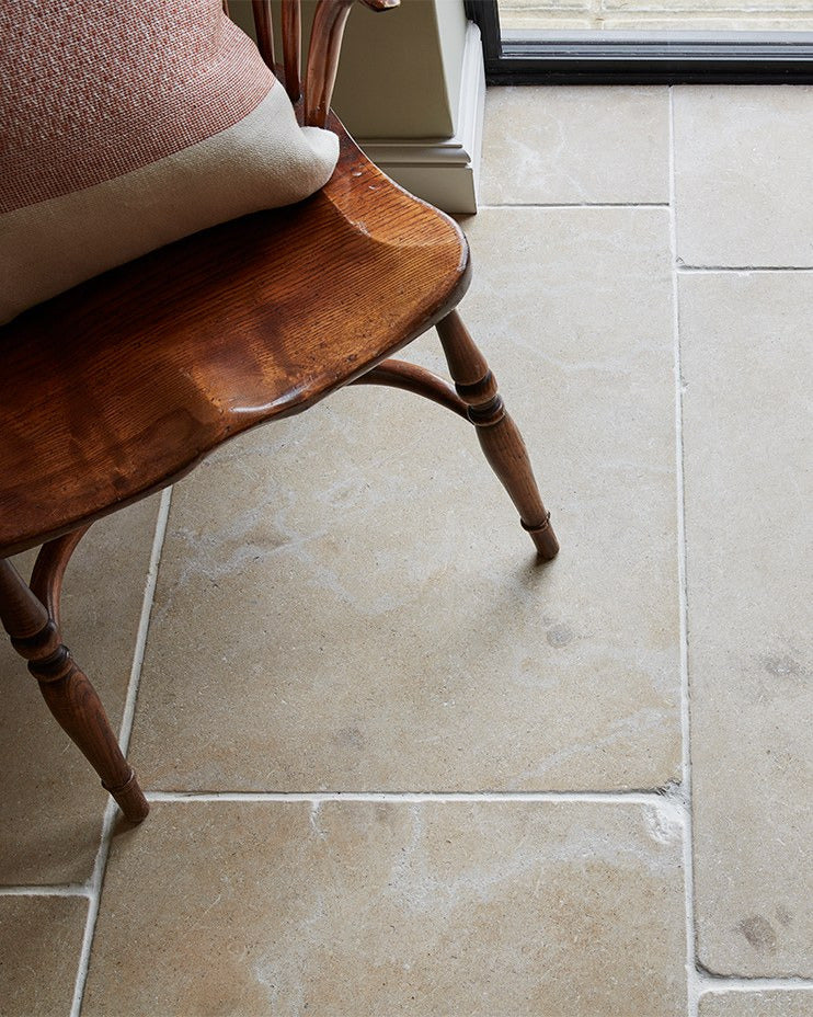 Buscot Limestone Tumbled Finish|||