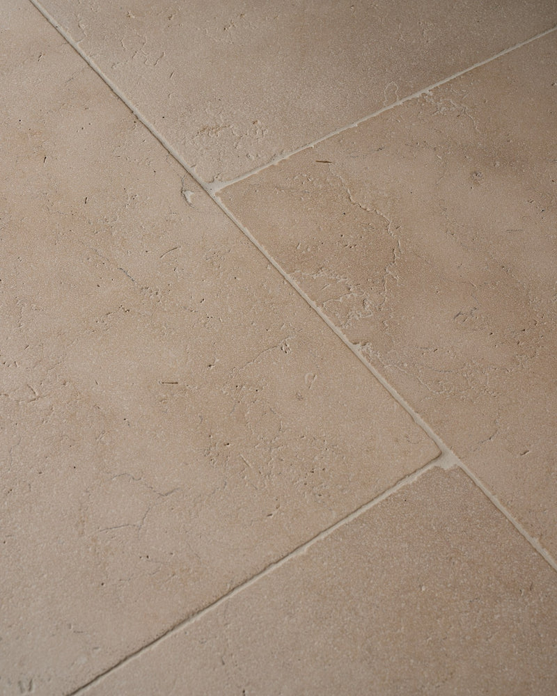 Bergamo Limestone Lightly Seasoned Finish
