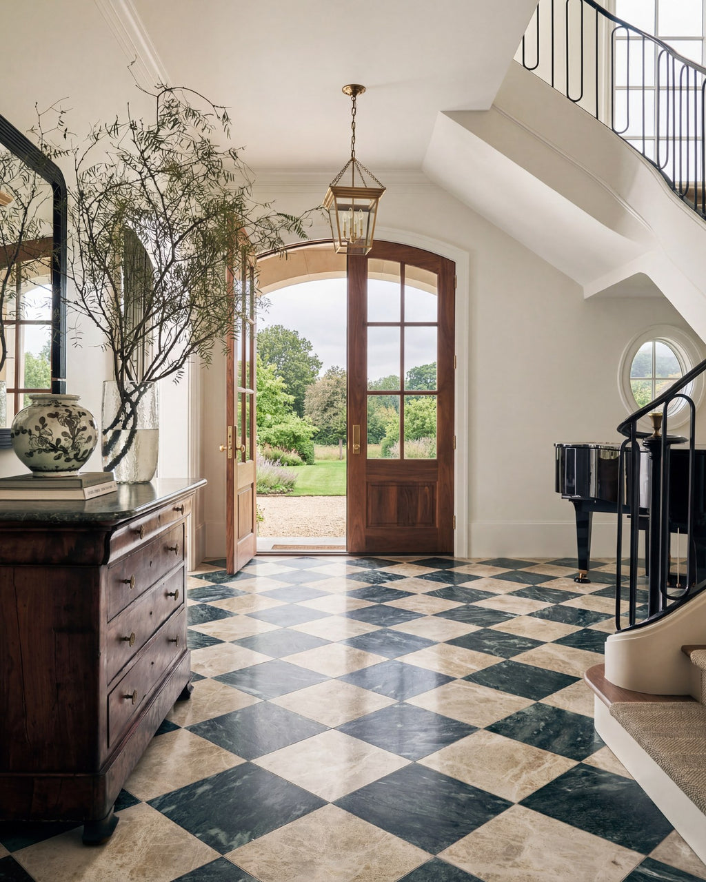 Versailles Marble Brun Honed