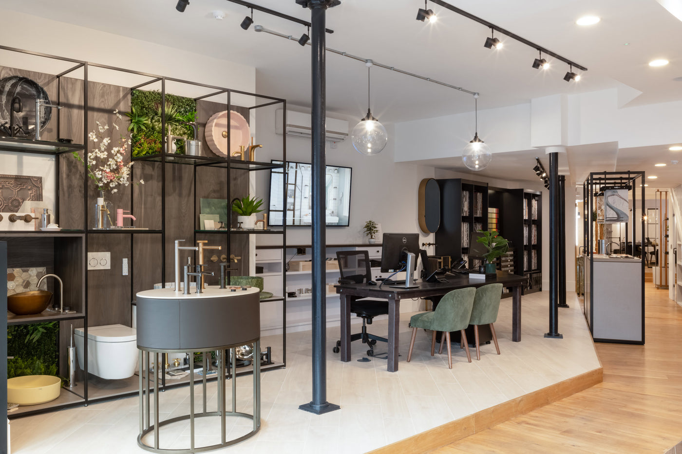 West One Bathrooms - Tunbridge Wells gallery 2
